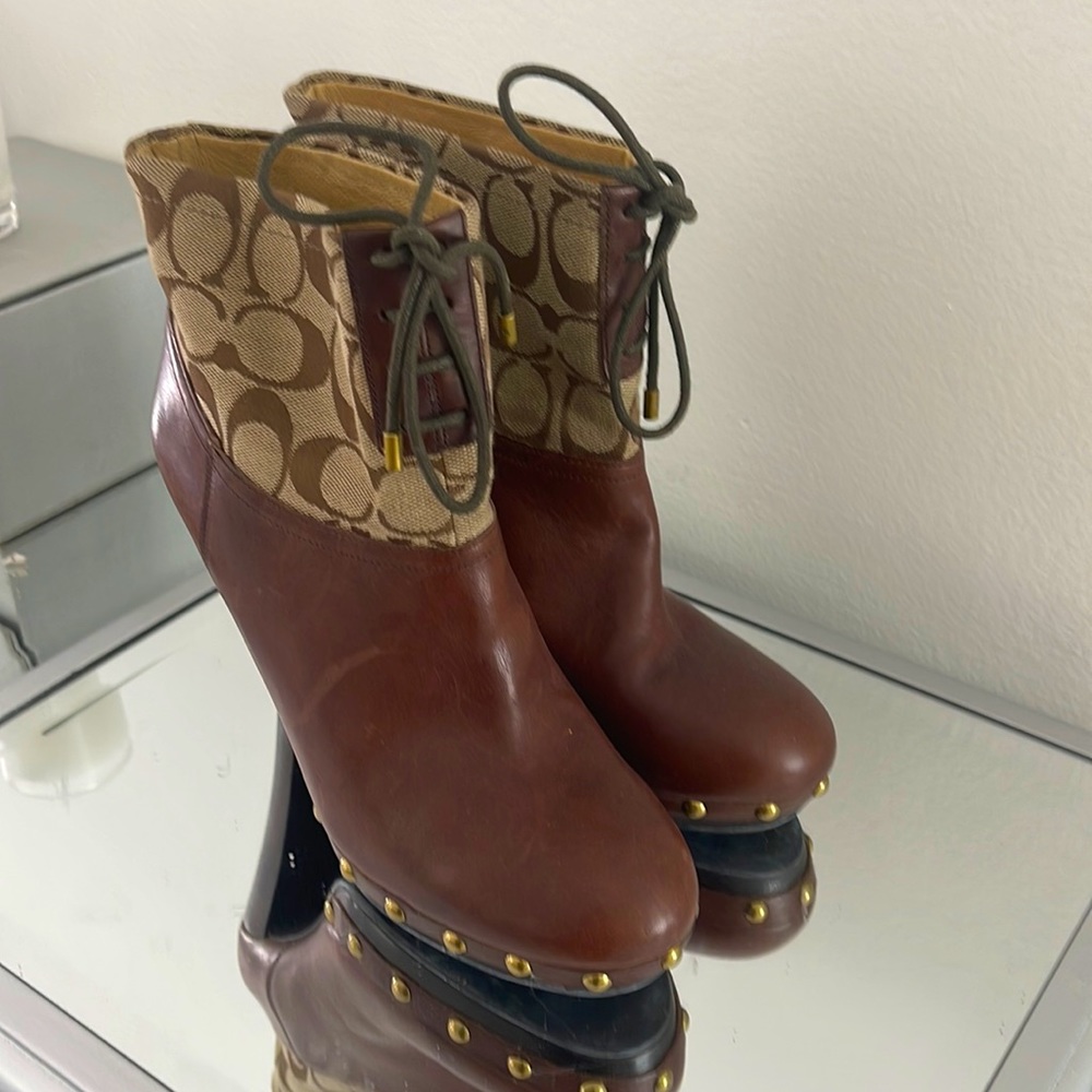 Coach Booties size 7